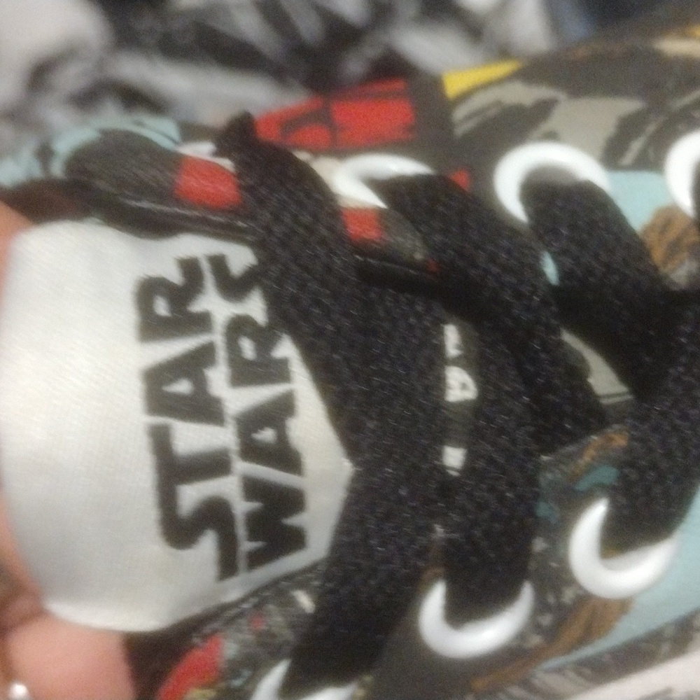 Vans Star Wars Graphic Sneakers in Black, Red, Yellow, Blue - Picture 6 of 8